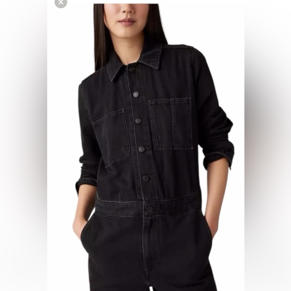 Women's Black Wide-Leg Jumpsuit